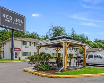 Red Lion Inn & Suites Port Orchard - Port Orchard - Edificio