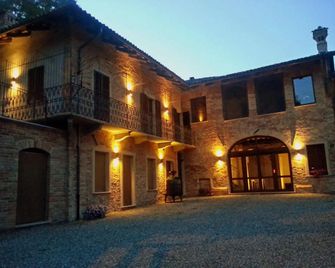 Dimora Cortese - Castagnole delle Lanze - Edificio