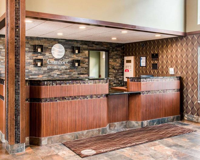 Comfort Inn Suites And Conference Center C 121 C 2 2 6