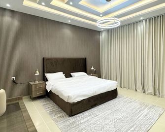 Makkah Modern Luxurious Apartment Near Haram With Living and Full Kitchen - Mecca - Bedroom