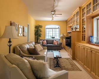 Parson Place - Upper Jay - Sala de estar