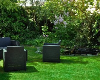 Les Rendzines - La Chaussée-sur-Marne - Patio