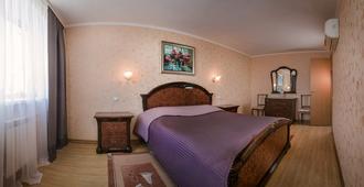 Hotel Tomsk - Tomsk - Bedroom