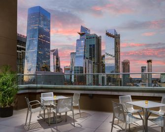 DoubleTree by Hilton New York Times Square South - New York - Balcon