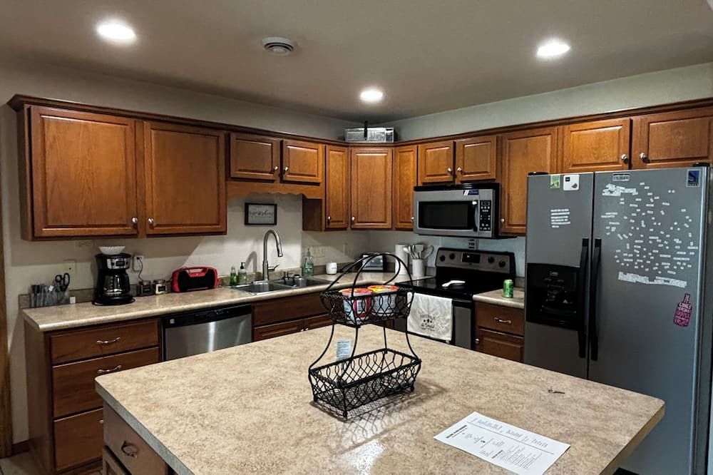 Cozy townhome in New Richmond, WI - New Richmond - Keuken