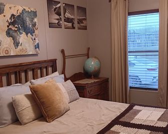 Scenic View - this farm has it all! - Corbin - Ložnice