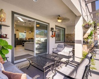 Palm Coast Paradise Pool, Spa and Outdoor Kitchen - Palm Coast - Patio