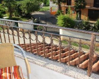 Ferienhaus Dakovic - Poreč - Balcony