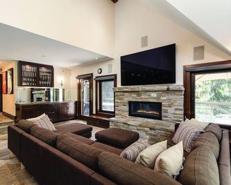 Luxury Ski-in / Ski-out home on Blackcomb - Whistler