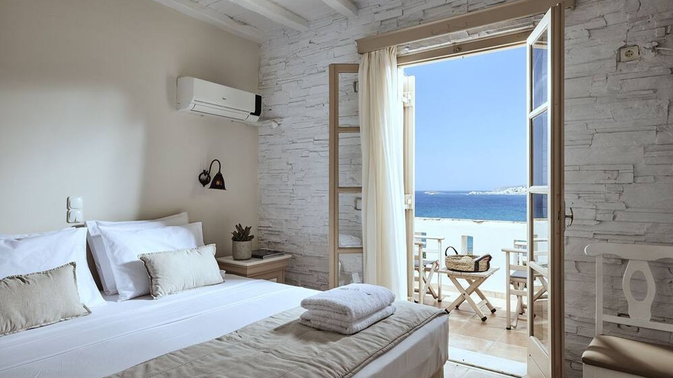 ناكسوس ماجيك فيليج هوتل