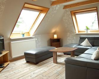 Ferienwohnung Sonne & Sauna - Bredstedt - Wohnzimmer