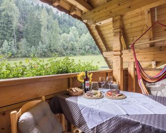 Modern holiday apartment 'Oberplunerhof - Kronplatz' with Wi-Fi and Balcony - Chienes/Kiens - Balkon