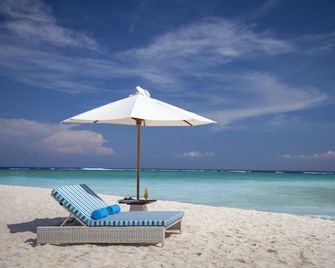 Mahagiri Resort Nusa Lembongan - Nusa Penida - Beach