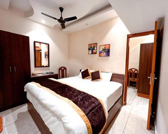 Hotel Joylife - Rohtak - Bedroom