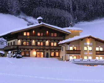 Chalet Aignerhof - Flachau - Building