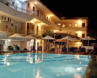 Marianna Hotel - Tigaki - Piscine
