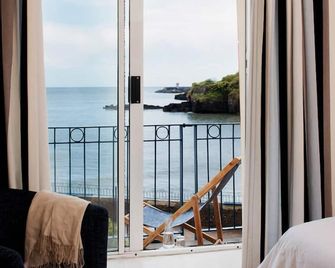 The Strand Inn - Dunmore East - Balcón