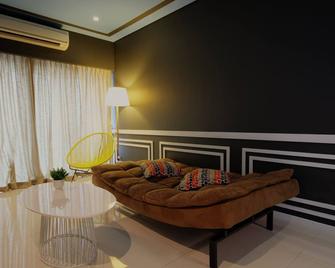Kuala Lumpur City Centre Suites Ecohomz B33A13A - Kuala Lumpur - Sala
