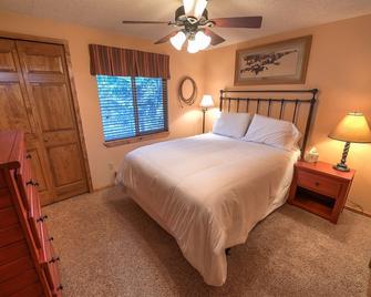 Trapper Condo Unit 7 - West Yellowstone - Habitación