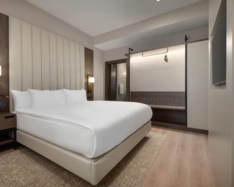 Ramada by Wyndham Duzce - Düzce - Schlafzimmer