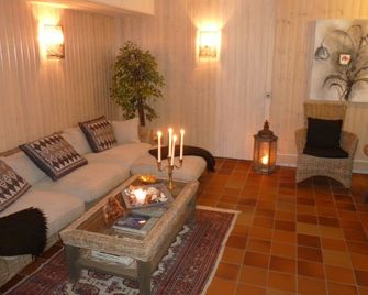 Nya Pallas Hotel - Falkenberg - Obývací pokoj