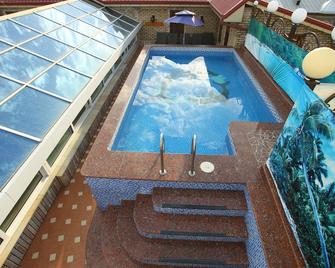 Hotel Grand Samarkand Superior B - Samarkand - Pool