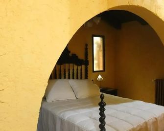 Caseria la Infiesta - Caleao - Bedroom