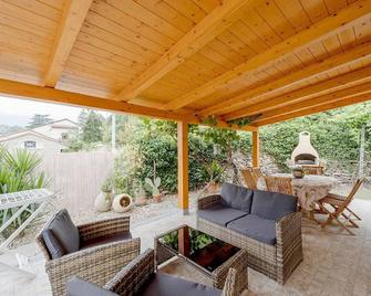 Holiday house Borgomaro for 1 - 5 persons with 2 bedrooms - Holiday house - Borgomaro - Patio