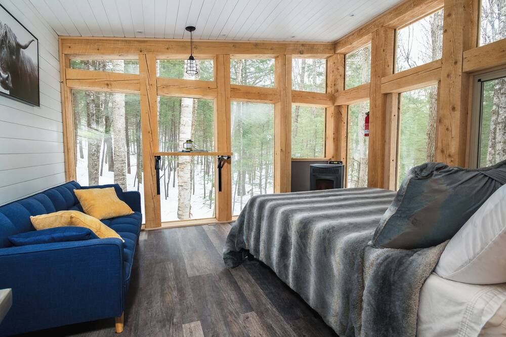 Forest Bathing: Off-Grid Tiny Home, Pond w/ Kayak