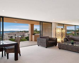 Ocean Pearl - Ettalong Beach - Ettalong beach - Living room