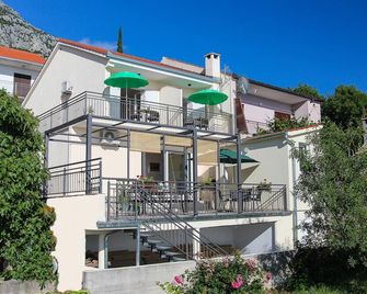 Villa Alex One-Bedroom Apartment (Luka) - Zaostrog - Building