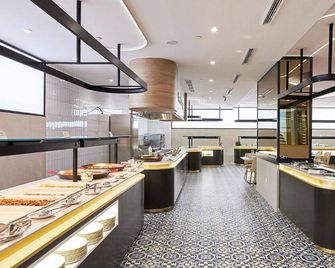Hotel Gold Arcos 4 Sup - Opened May 2022 - בנידורם - בופה