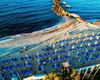 Annabelle Beach Resort - Hersonissos - Bãi biển