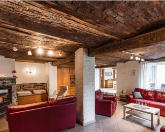 Quiet village house - Rochefort - Salon