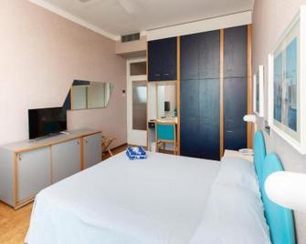 Hotel Venere - Cesenatico - Habitación