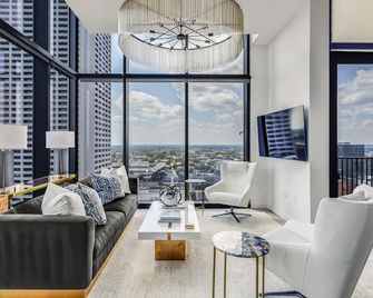 Vue Spectaculaire Penthouse by Atlanta Luxury Rentals - Atlanta - Sala de estar