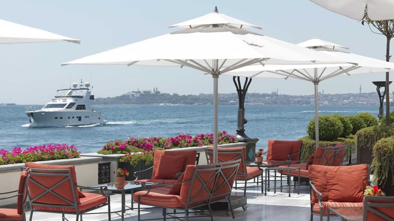 Four Seasons Hotel Istanbul at the Bosphorus