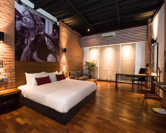 The Loft Hotel Downtown Yangon - יאנגון - חדר שינה