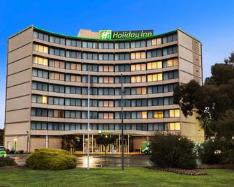 Holiday Inn Melbourne Airport - Melbourne - Building