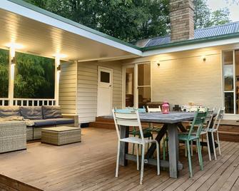 Illalangi Boutique Cottage ca. 1890 - Blackheath - Patio