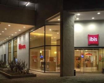 Ibis Belo Horizonte Afonso Pena - Belo Horizonte - Edificio
