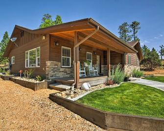 Luxe Home about 2 Mi to Bryce Canyon National Park! - 布萊斯 - 建築