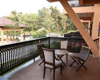 The Pench International - Khawāsa - Balcony