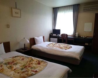 Business Hotel Izumi - Nagahama - Habitación