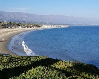 10/10 Wonderful Home Entertain By Beach & Downtown & Marina - Pets Welcome - Santa Barbara - Strand