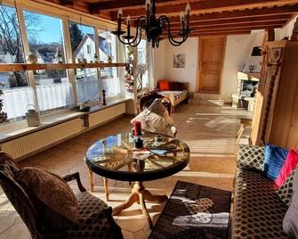 Ferienwohnung Ott Schongau - Schongau - Huiskamer