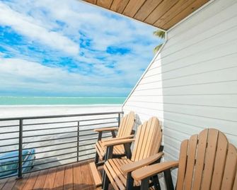 Fanta-Sea on the Beach by Beachside Management - 55 Beach Rd - Siesta Key - Balkon