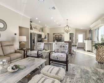 Hill Street Haus -That Special Place That You Call Home In The Villages - Wildwood - Soggiorno