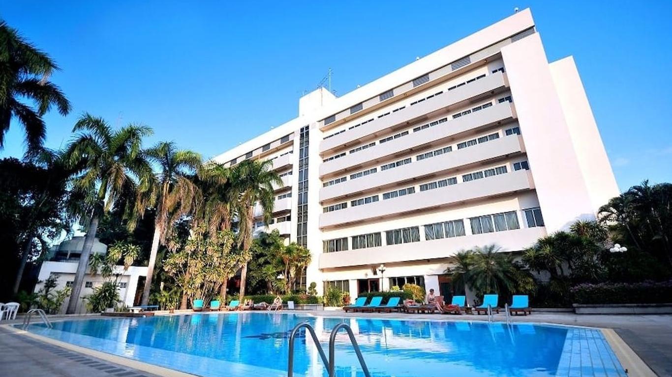 Maeyom Palace Hotel