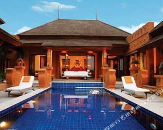 Aureum Palace Hotel & Resort Bagan - باغان - حوض السباحة